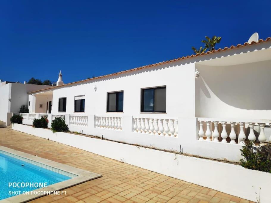 Blue Skies Villas 1&2 Mexilhoeira Grande 外观 照片