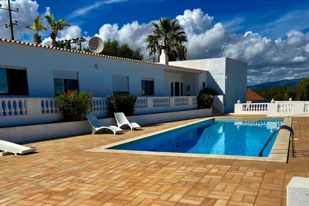Blue Skies Villas 1&2 Mexilhoeira Grande 外观 照片